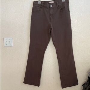 Levis  relaxed boot cut size 10